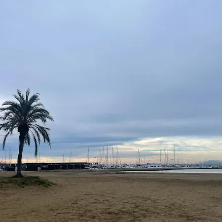 Oasis En Roses - Santa Margarita Appartement