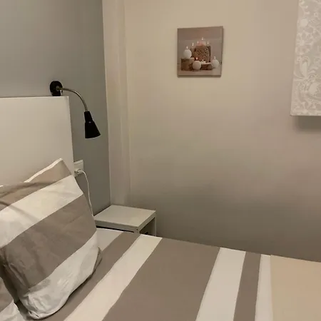 Oasis En Roses - Santa Margarita Apartment